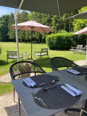 Logis Hotel & Restaurant - Le Manoir De Gavrelle Екстер'єр фото